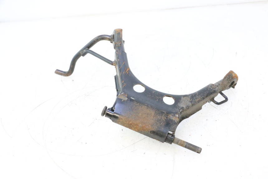 photo de PATA CENTRAL. PEUGEOT KISBEE 2T 50 (2010 - 2017) - Detalles de los puntos de fijación