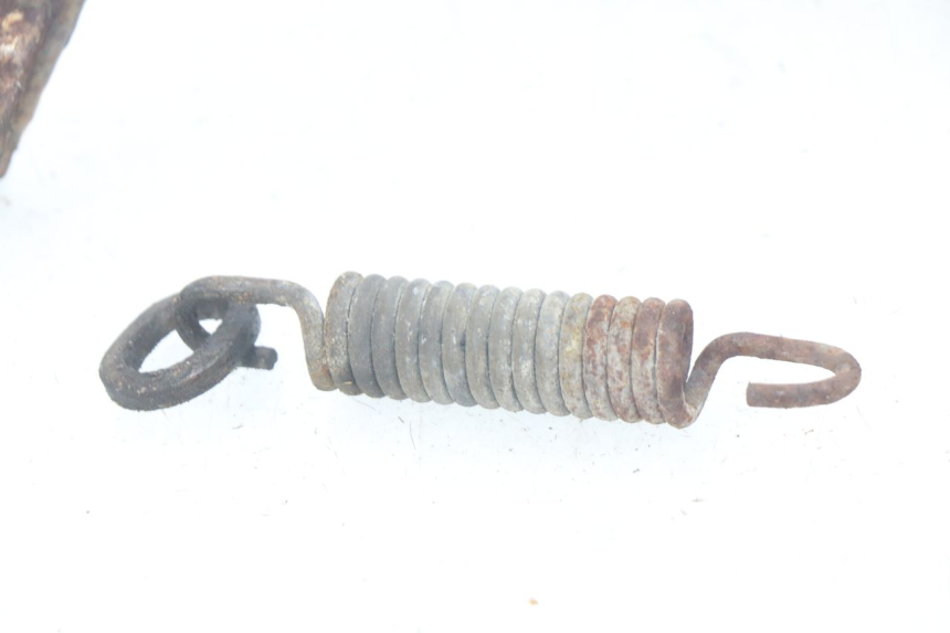 photo de PATA CENTRAL. PEUGEOT LUDIX BLASTER 50 (2006 - 2014) - Detalles de los puntos de fijación