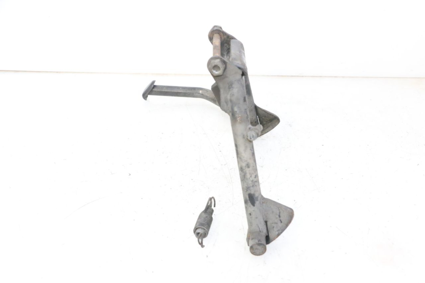 photo de CABALLETE CENTRAL PIAGGIO MP3 125 (2006 - 2014) - Primer plano técnico