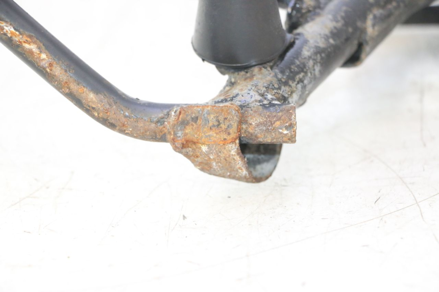 photo de CABALLETE CENTRAL PEUGEOT SATELIS 125 (2013 - 2018) - Primer plano técnico