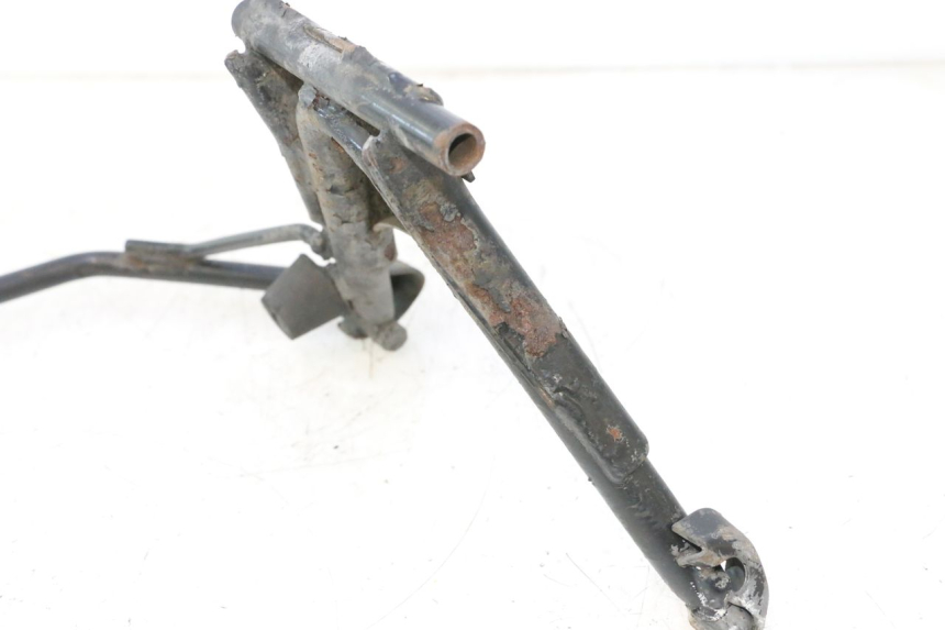 photo de CABALLETE CENTRAL PEUGEOT SATELIS 125 (2013 - 2018) - Primer plano técnico