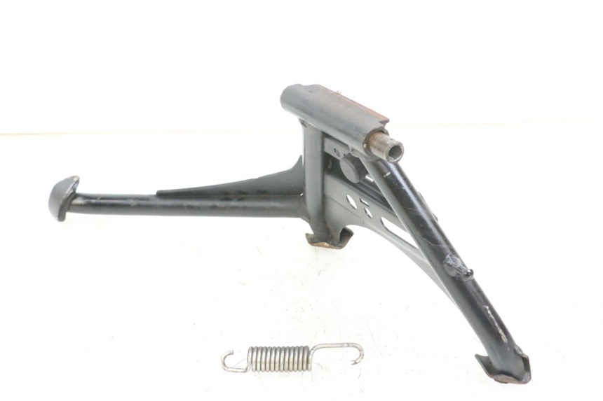 photo de CABALLETE CENTRAL SUZUKI BURGMAN 125 (2018 - 2021) - Detalles de los puntos de fijación