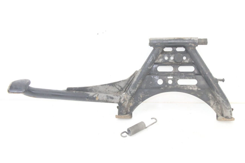 photo de CABALLETE CENTRAL SUZUKI BURGMAN 125 (2018 - 2021) - Primer plano técnico