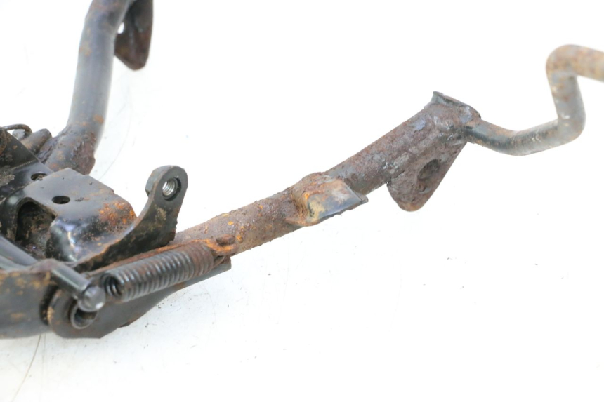 photo de CABALLETE CENTRAL PIAGGIO TYPHOON 50 (2000 - 2009) - Primer plano técnico