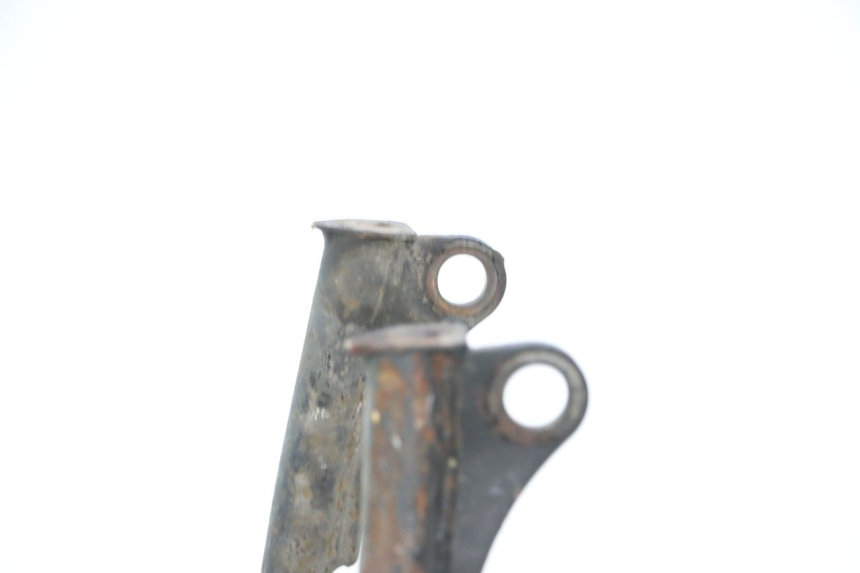 photo de PATA CENTRAL. HONDA VFR FI RC46 800 (1998 - 2001) - Detalles de los puntos de fijación