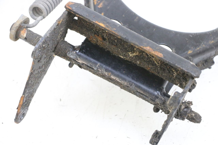 photo de CABALLETE CENTRAL PEUGEOT VIVACITY 100 (1999 - 2008) - Otra perspectiva