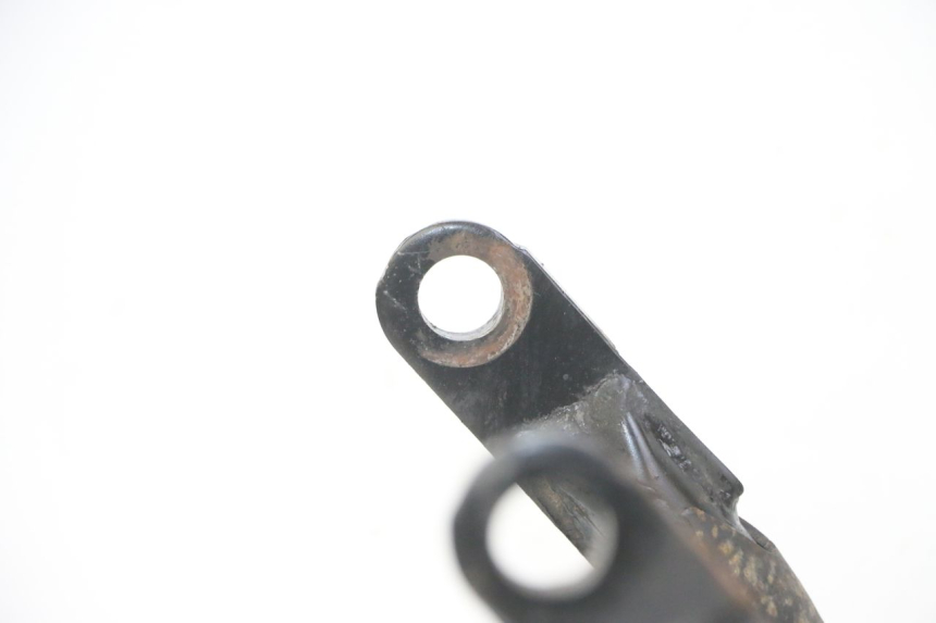 photo de CABALLETE CENTRAL YAMAHA XJ6 ABS 600 (2008 - 2016) - Primer plano técnico