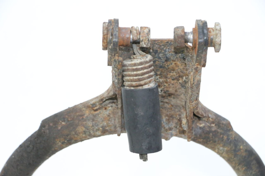 photo de CABALLETE CENTRAL YAMAHA XJN DIVERSION 600 (2000 - 2003) - Recambio usado revisado