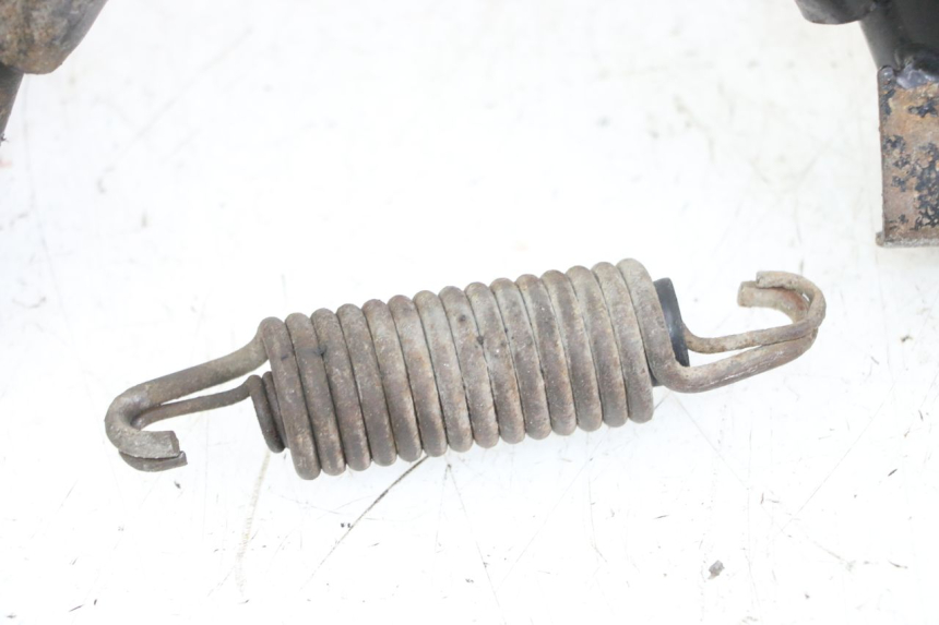 photo de CABALLETE CENTRAL YAMAHA FZS FAZER 600 (2001 - 2003) - Primer plano técnico