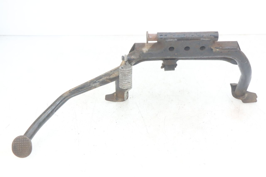 photo de PATA CENTRAL. YAMAHA YP MAJESTY 400 (2004 - 2008) - Detalles de los puntos de fijación