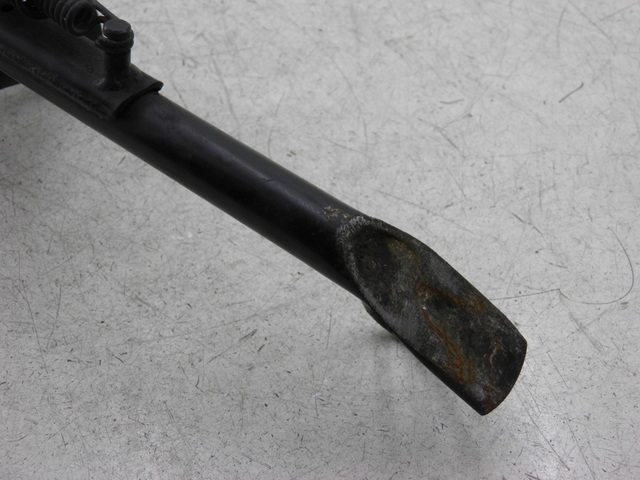 photo de CABALLETE LATERAL SUZUKI BURGMAN EXECUTIVE 650 (2008 - 2010) - Zoom estado de uso