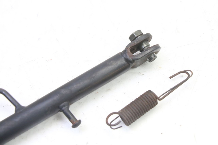 photo de PATA LATERAL TNT MOTOR BOSTON 4T 50 (2018 - 2025) - Zoom estado de uso