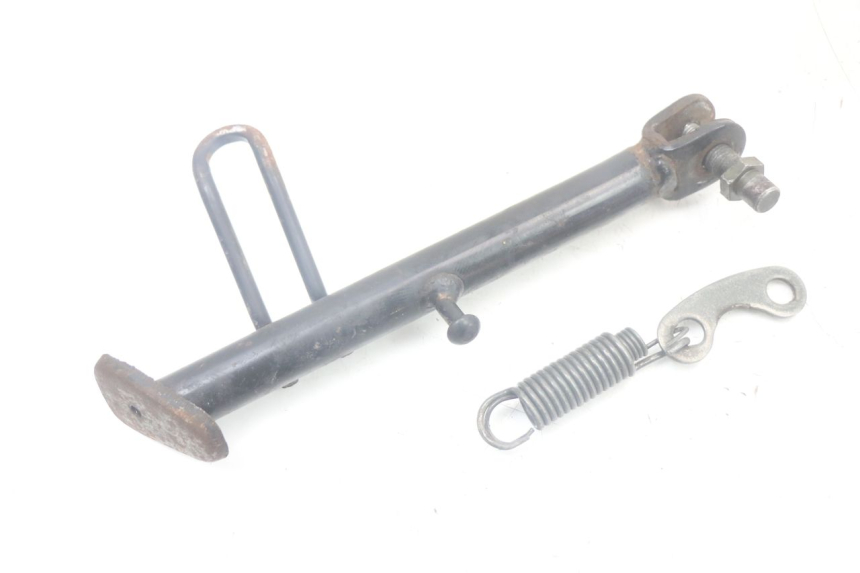 photo de PATA LATERAL SYM CROX 4T 50 (2016 - 2023) - Detalle de la pieza