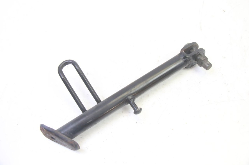 photo de PATA LATERAL SYM CROX 4T 50 (2016 - 2023) - Detalle de la pieza