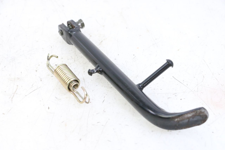 photo de CABALLETE LATERAL KIDEN KD125-G 125 (2018 - 2022) - Detalle de la pieza