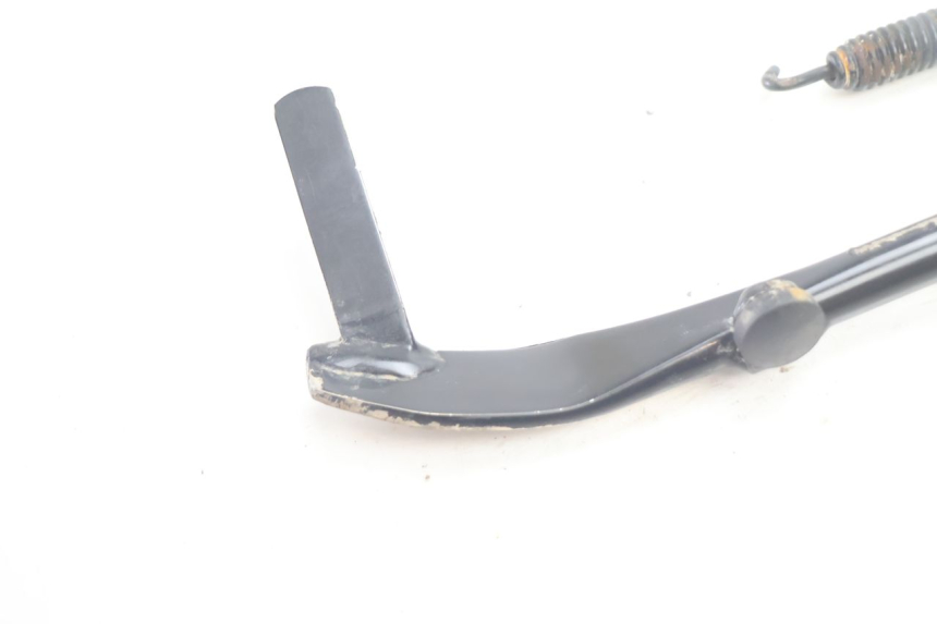 photo de CABALLETE LATERAL HARLEY DAVIDSON ROAD GLIDE FLTRXSE 1920 (2018 - 2022) - Detalle de la pieza