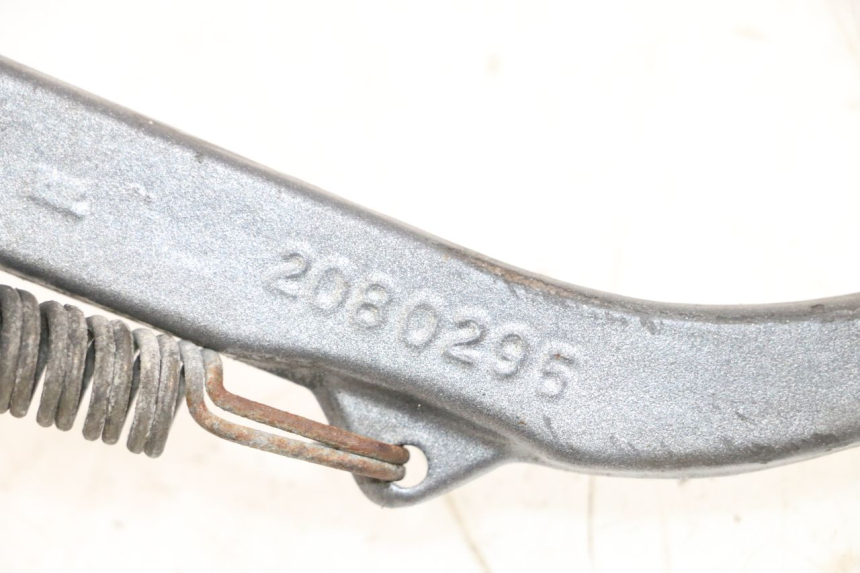 photo de CABALLETE LATERAL TRIUMPH SPRINT 900 (1995 - 1998) - Detalle de la pieza