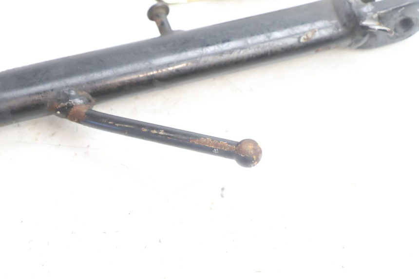 photo de CABALLETE LATERAL DAELIM VJ ROADWIN 125 (2004 - 2007) - Primer plano técnico
