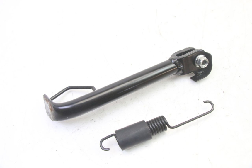 photo de CABALLETE LATERAL YAMAHA XMAX X-MAX 125 (2021 - 2025) - Otra perspectiva