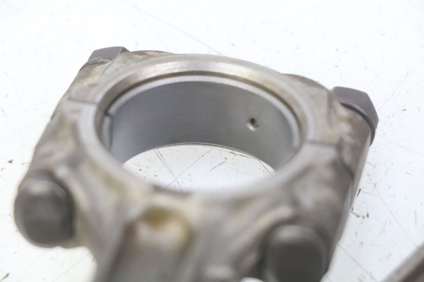 photo de BIELLETA HONDA CBF 500 (2004 - 2007) - Primer plano técnico