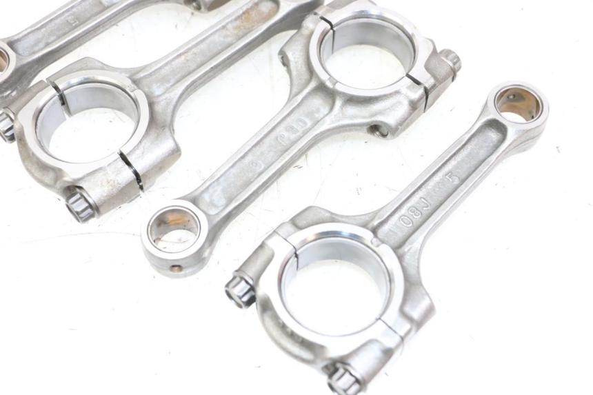 photo de BIELA SUZUKI GSR 750 (2011 - 2017) - Estado de la superficie y material