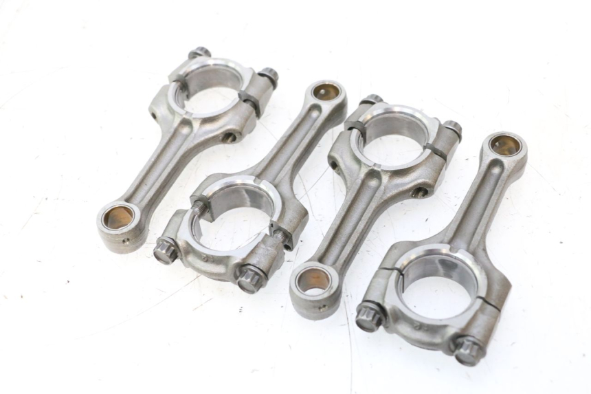 photo de BIELA SUZUKI GSR 600 (2005 - 2012) - Estado de la superficie y material