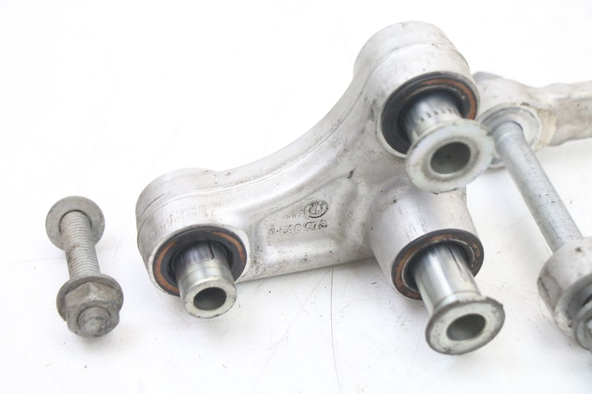 photo de BIELETA SUSPENSION BMW S RR ABS S1000RR 1000 (2015 - 2018) - Marcados y referencias originales