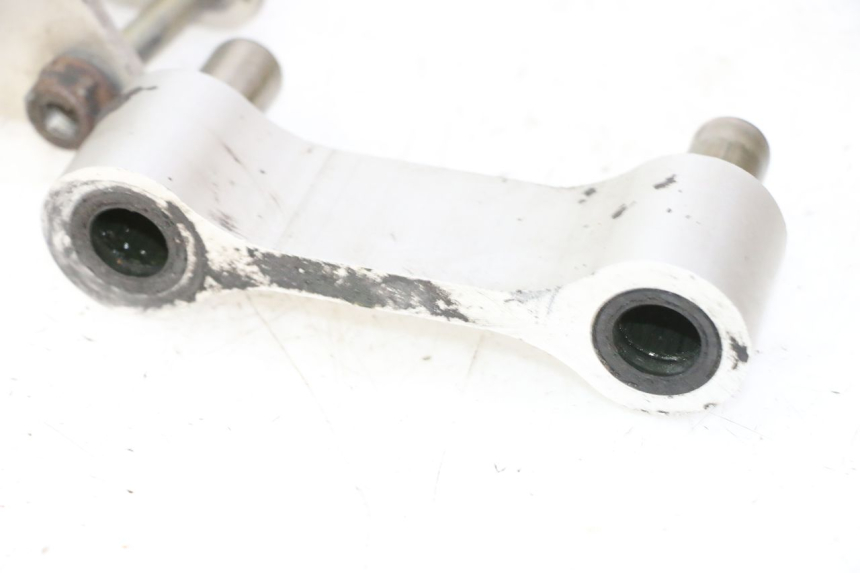 photo de BIELETA SUSPENSION HONDA CBR RR FIREBLADE 900 (1992 - 1994) - Otra perspectiva