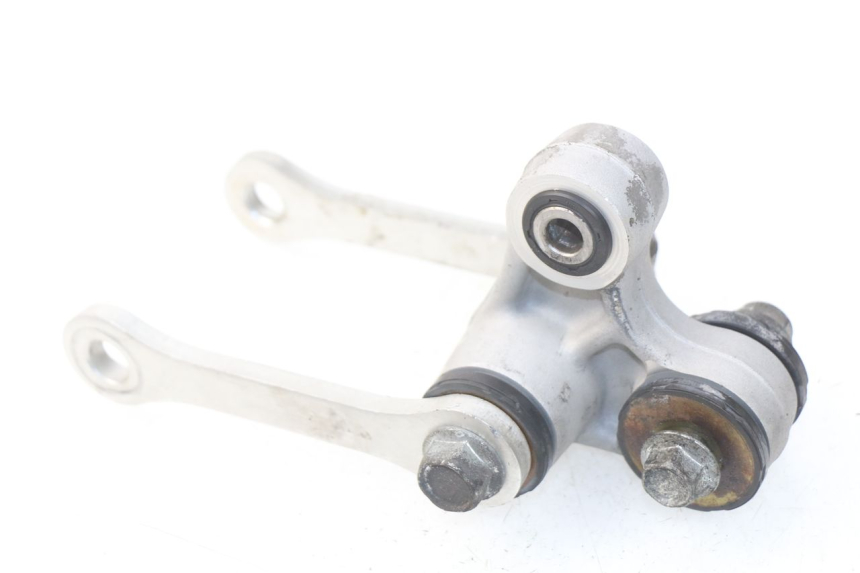 photo de BIELETA SUSPENSION HYOSUNG COMET GTR 125 (2007 - 2014) - Primer plano técnico