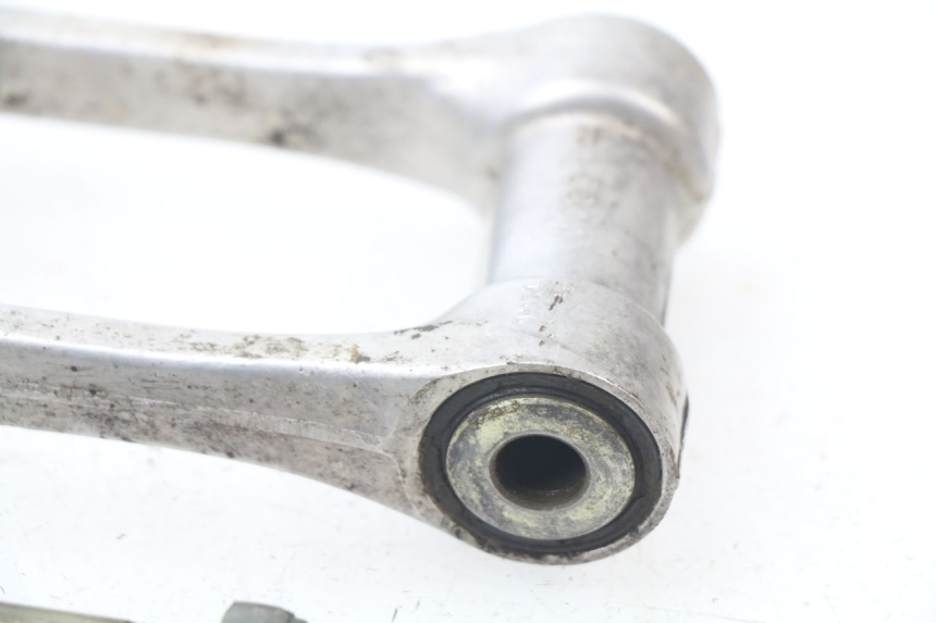 photo de BIELETA SUSPENSION HONDA CR 125 (2000 - 2001) - Detalles de los puntos de fijación