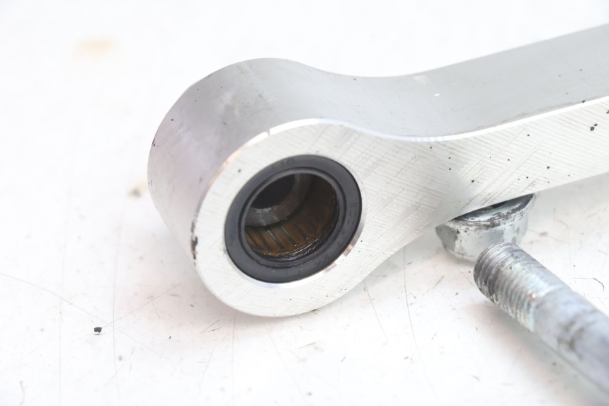 photo de BIELETA SUSPENSION YAMAHA FZ8 800 (2010 - 2016) - Recambio usado revisado