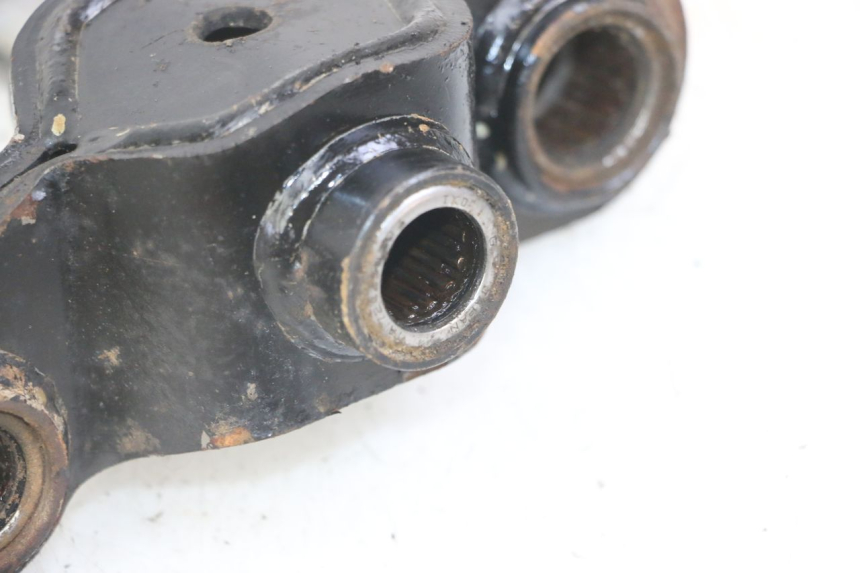 photo de BIELETA SUSPENSION SUZUKI GS GSE 500 (2001 - 2003) - Primer plano técnico