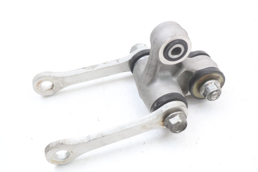 photo de BIELETA SUSPENSION HYOSUNG GTR 125 (2006 - 2008) - Vista principal