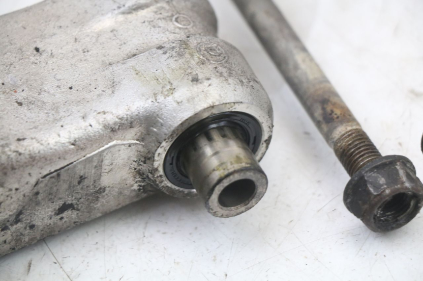 photo de BIELETA SUSPENSION HONDA CBR F 1000 (1993 - 1996) - Recambio usado revisado