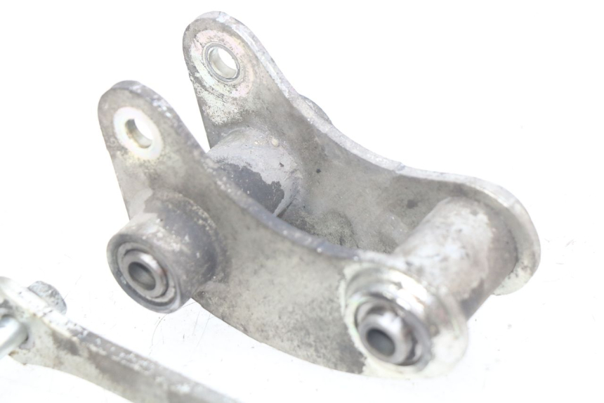 photo de BIELETA DE AMORTIGUADOR HONDA INTEGRA NC D 750 (2016 - 2018) - Estado de la superficie y material