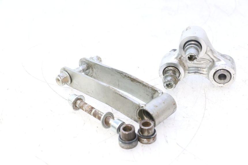 photo de BIELETA SUSPENSION RIEJU MRT PRO SUPERMOTARD 50 (2007 - 2018) - Otra vista del artículo