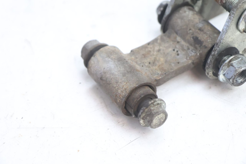 photo de BIELETA SUSPENSION YAMASAKI ROADSTER 50 (2013 - 2018) - Detalle de la pieza