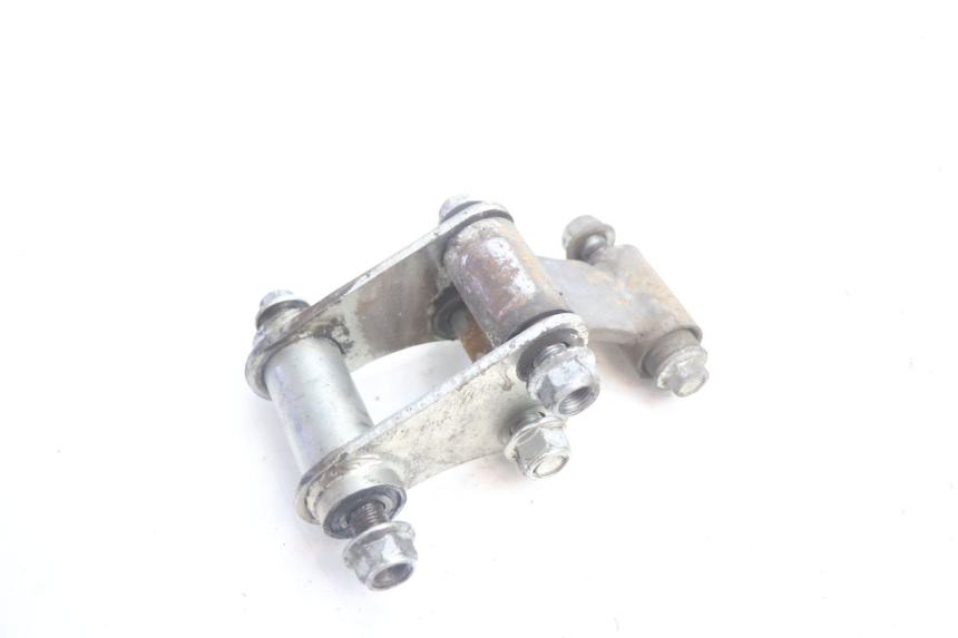 photo de BIELETA SUSPENSION YAMASAKI ROADSTER 50 (2013 - 2018) - Primer plano técnico