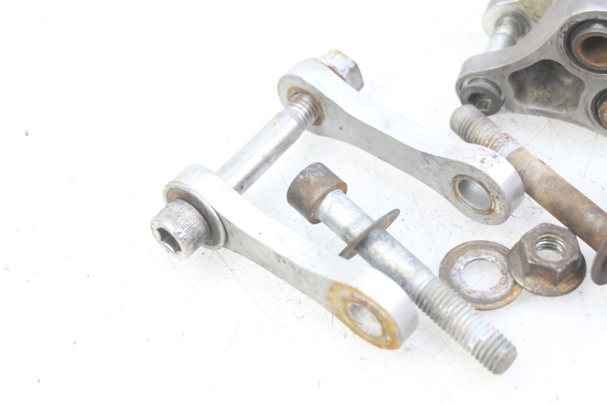 photo de BIELETA SUSPENSION GAS-GAS SM ROOKIE 50 (2001 - 2005) - Detalles de los puntos de fijación