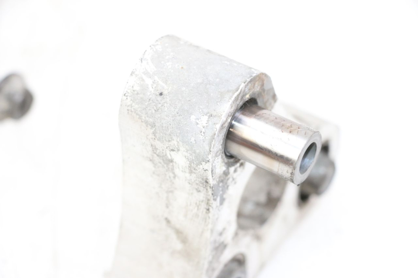 photo de BIELETA SUSPENSION SUZUKI GSR 750 (2011 - 2017) - Detalle de la pieza