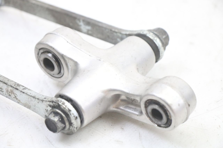 photo de BIELETA SUSPENSION SUZUKI GSX F GSXF 650 (2007 - 2015) - Zoom estado de uso