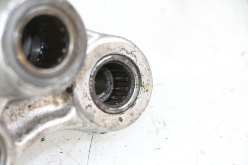 photo de BIELETA SUSPENSION SUZUKI SV S 650 (1999 - 2002) - Otra perspectiva