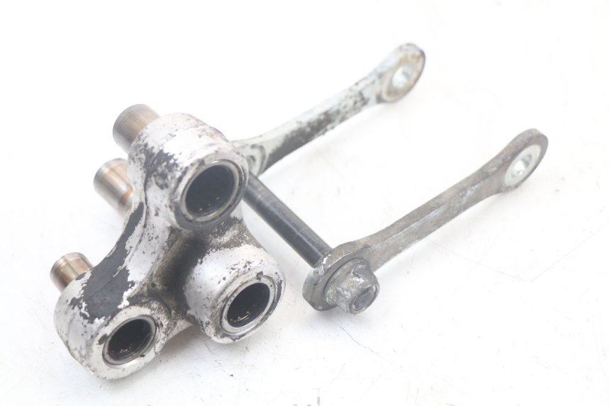 photo de BIELETA DE AMORTIGUADOR SUZUKI SV N 650 (1999 - 2002) - Detalles de los puntos de fijación