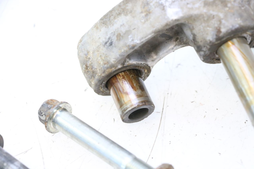 photo de BIELETA SUSPENSION SUZUKI SV S 650 (2003 - 2009) - Estado de la superficie y material