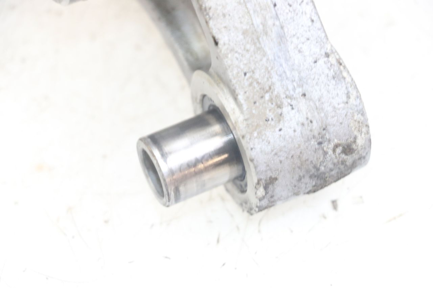 photo de BIELETA SUSPENSION YAMAHA TDM ABS 900 (2002 - 2014) - Primer plano técnico