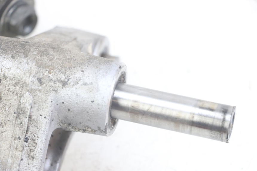 photo de BIELETA SUSPENSION YAMAHA TDM ABS 900 (2002 - 2014) - Detalles de los puntos de fijación