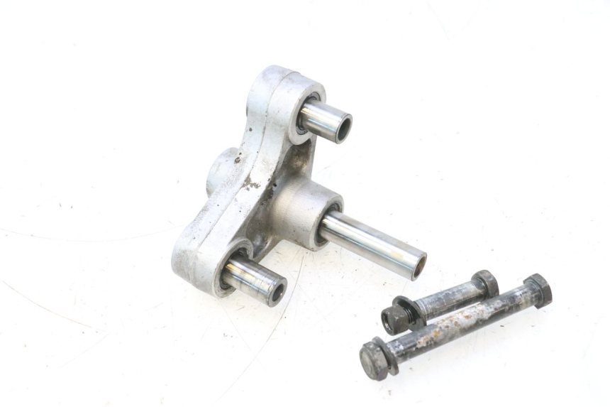 photo de BIELETA SUSPENSION YAMAHA TDM ABS 900 (2002 - 2014) - Primer plano técnico