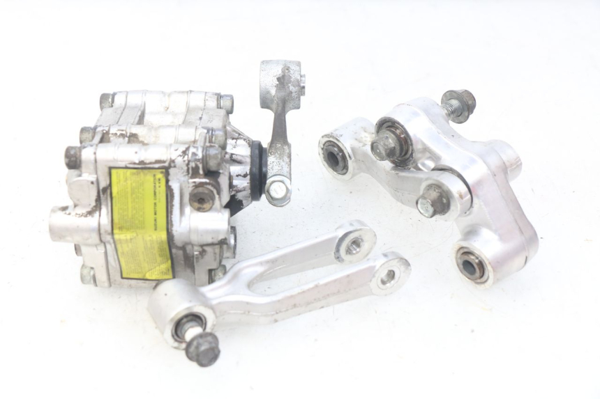 photo de BIELETA DE AMORTIGUADOR SUZUKI TLS TL S 1000 (1997 - 2001) - Detalle de la pieza