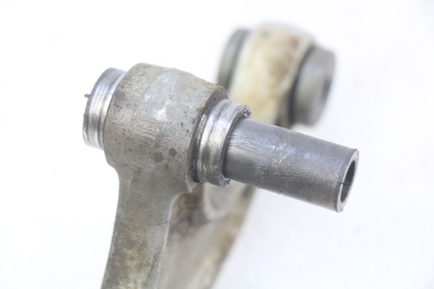 photo de BIELETA DE AMORTIGUADOR YAMAHA TTR 125 (2000 - 2020) - Detalles de los puntos de fijación