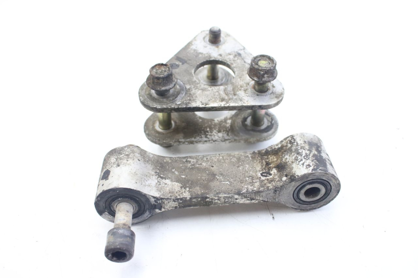 photo de BIELETA DE AMORTIGUADOR HONDA VFR FI RC46 800 (1998 - 2001) - Primer plano técnico